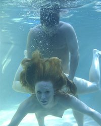 Секс под водой 12 фотография Секс под водой 12 фотография